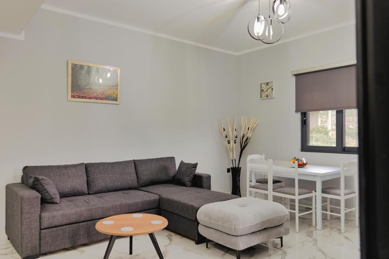 Iphigenia Luxury Flat Διαμέρισμα Σαράντα Εξωτερικό φωτογραφία