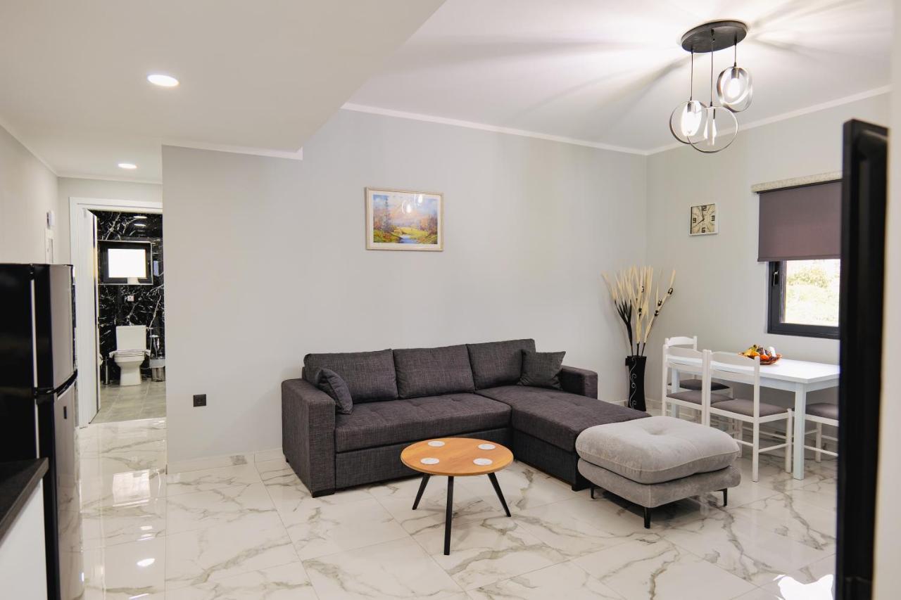Iphigenia Luxury Flat Διαμέρισμα Σαράντα Εξωτερικό φωτογραφία