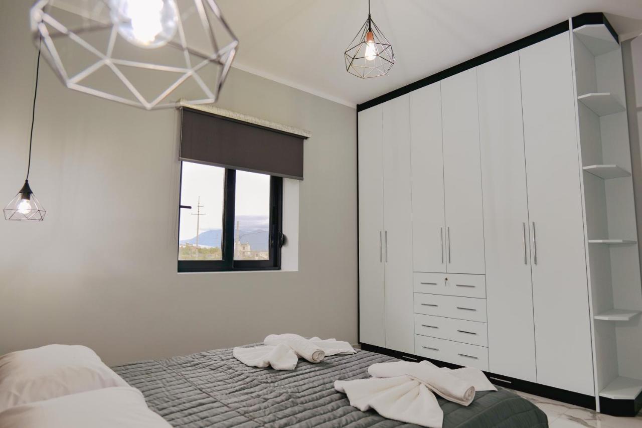 Iphigenia Luxury Flat Διαμέρισμα Σαράντα Εξωτερικό φωτογραφία